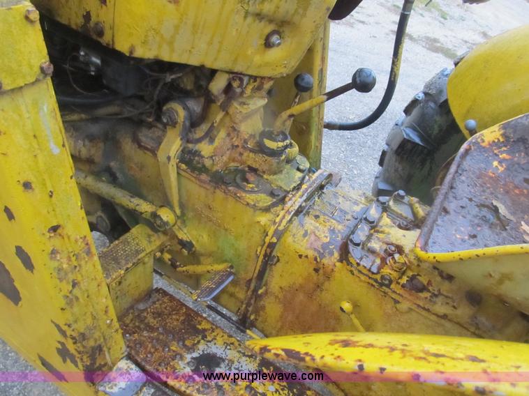 image for item B2928 1959 Massey-Ferguson 202 Industrial Work Bull tractor