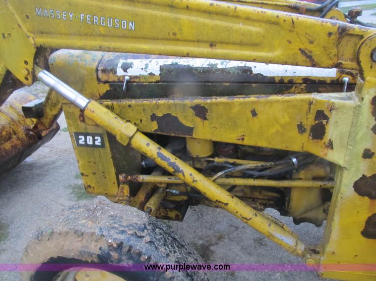 image for item B2928 1959 Massey-Ferguson 202 Industrial Work Bull tractor