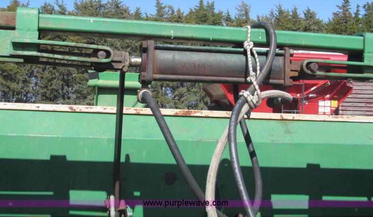 image for item B5254 Great Plains 30' grain drill