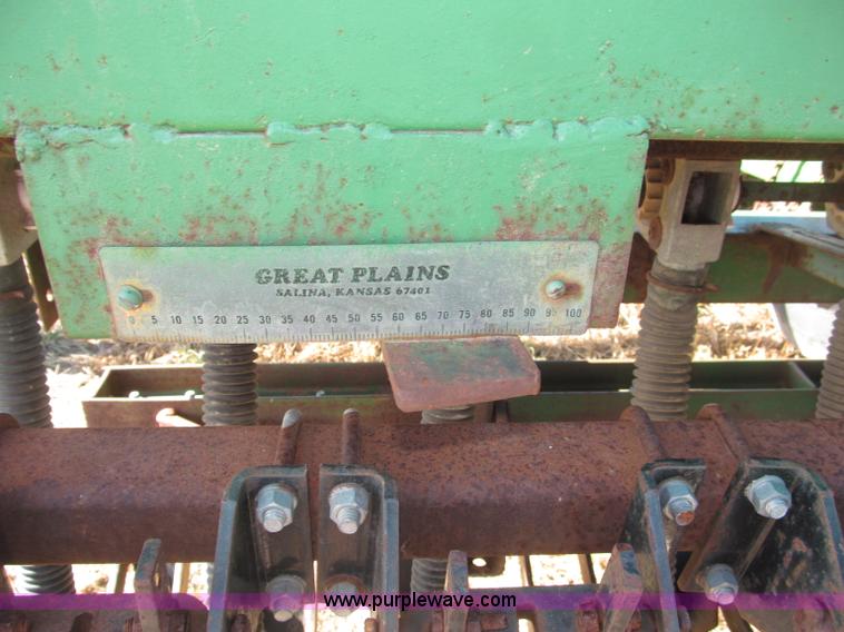 image for item B5254 Great Plains 30' grain drill