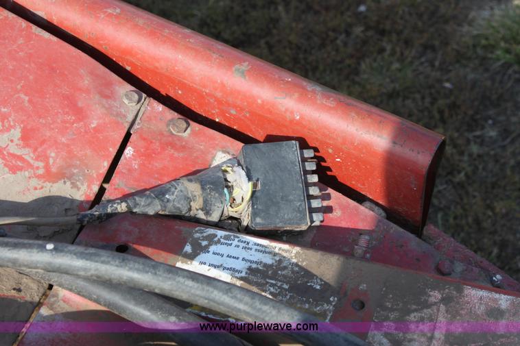 image for item B7412 International 400 Cyclo planter