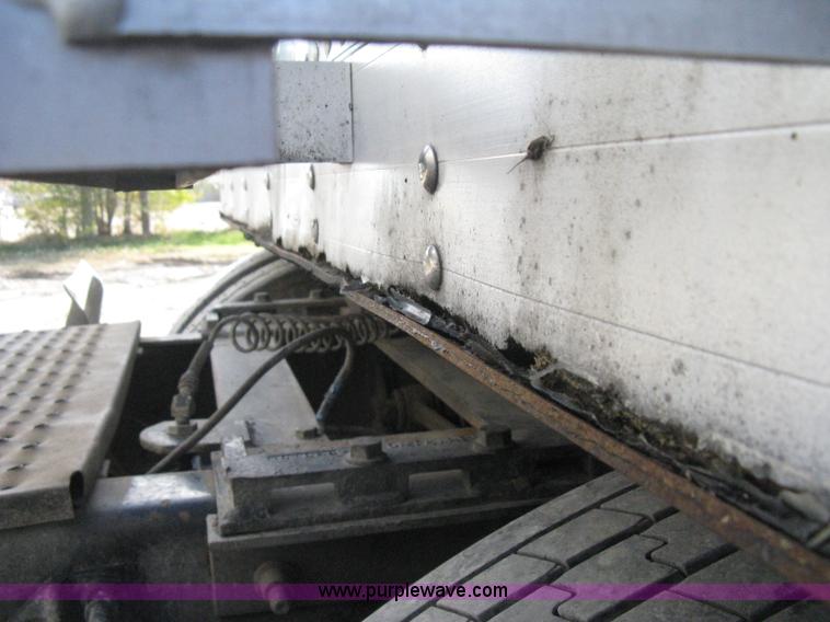 image for item B8262 1997 Timpte spread-axle hopper bottom trailer