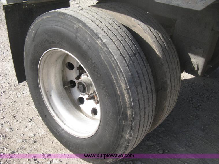 image for item B8262 1997 Timpte spread-axle hopper bottom trailer