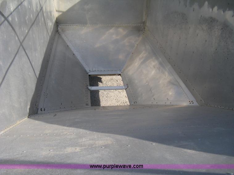 image for item B8262 1997 Timpte spread-axle hopper bottom trailer