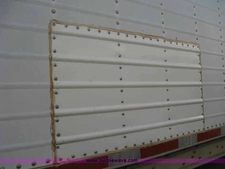 image for item B8271 1994 Wilson DWH-400 hopper bottom aluminum trailer