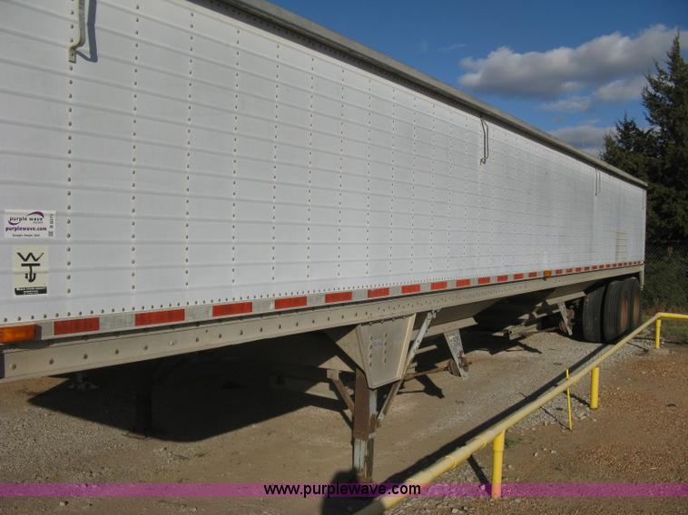 image for item B8271 1994 Wilson DWH-400 hopper bottom aluminum trailer