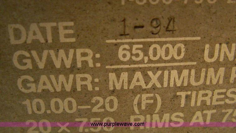 image for item B8271 1994 Wilson DWH-400 hopper bottom aluminum trailer