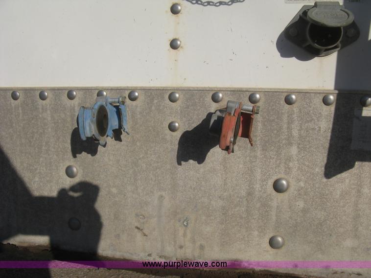 image for item B8271 1994 Wilson DWH-400 hopper bottom aluminum trailer