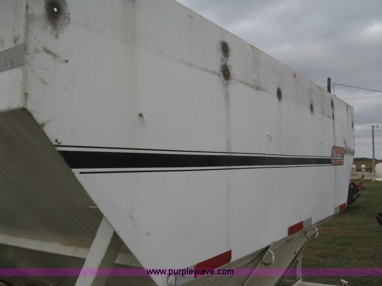 image for item B8275 Willmar Load Runner 10 dry fertilizer box