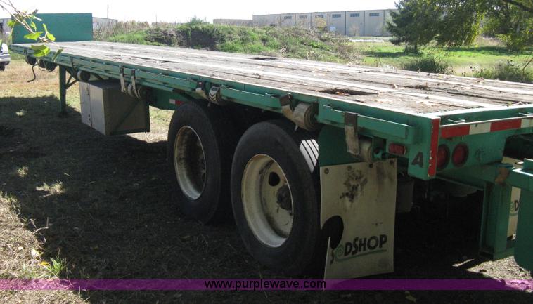 image for item B8289 1984 Fruehauf flatbed trailer
