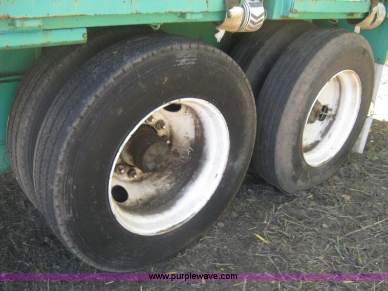 image for item B8289 1984 Fruehauf flatbed trailer