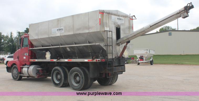 image for item C2681 1991 Volvo White GMC Aero WCA fertilizer tender truck