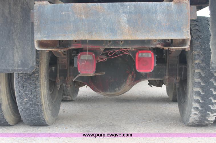 image for item C2681 1991 Volvo White GMC Aero WCA fertilizer tender truck