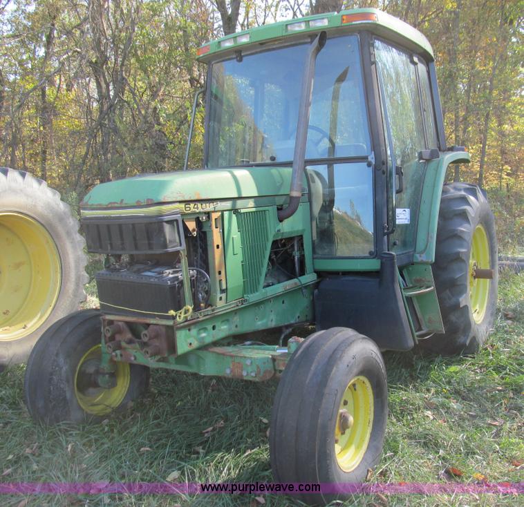 image for item E3533 1994 John Deere 6400 tractor