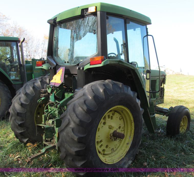 image for item E3533 1994 John Deere 6400 tractor