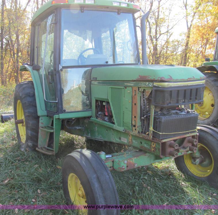 image for item E3533 1994 John Deere 6400 tractor