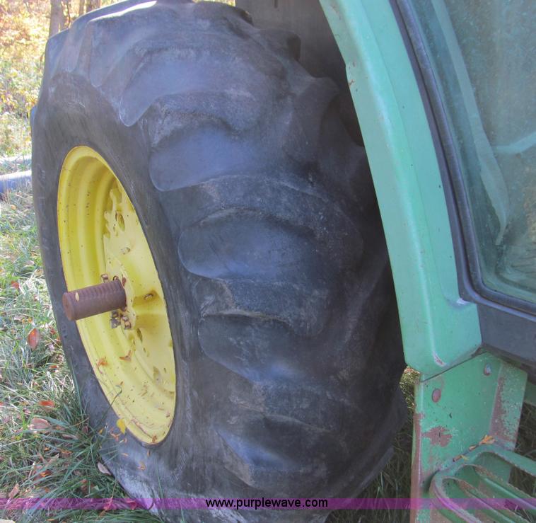 image for item E3533 1994 John Deere 6400 tractor