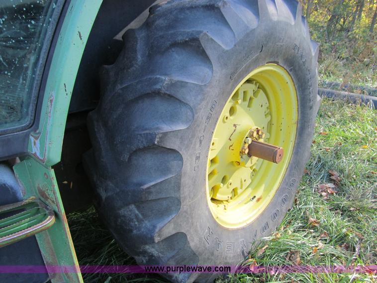 image for item E3533 1994 John Deere 6400 tractor