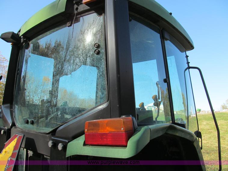 image for item E3533 1994 John Deere 6400 tractor