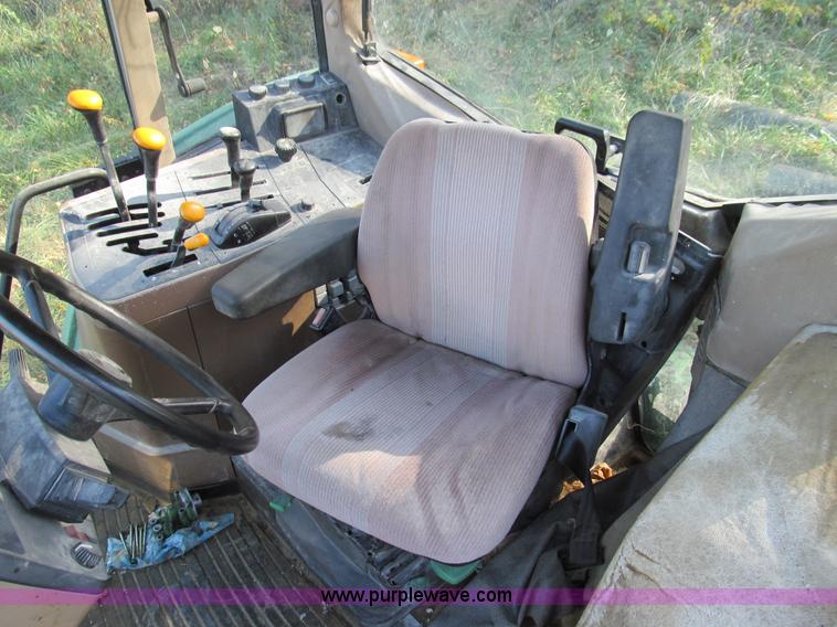 image for item E3533 1994 John Deere 6400 tractor