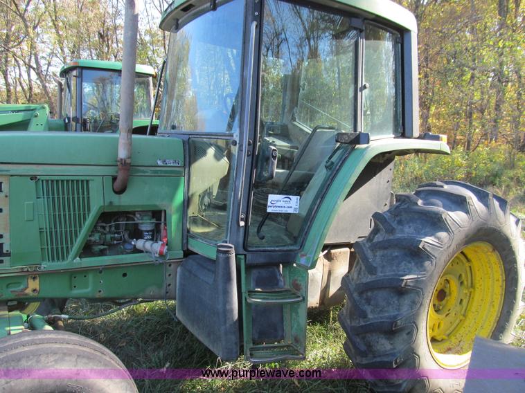 image for item E3534 1994 John Deere 6400 tractor