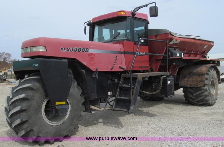 image for item E3537 2000 Case IH Titan FLX3300B dry floater truck
