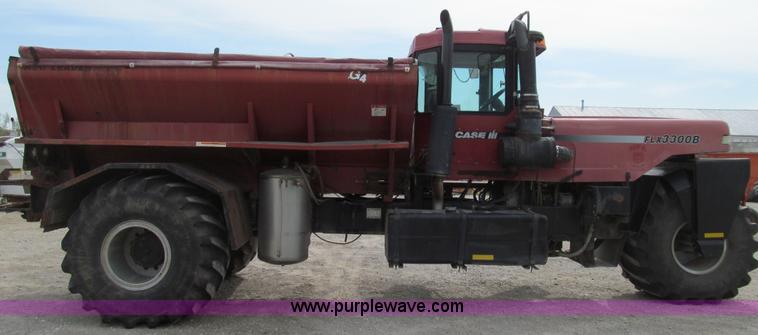 image for item E3537 2000 Case IH Titan FLX3300B dry floater truck