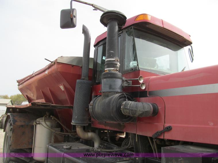 image for item E3537 2000 Case IH Titan FLX3300B dry floater truck