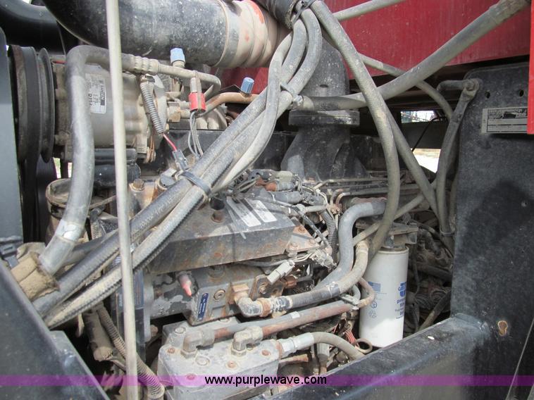 image for item E3537 2000 Case IH Titan FLX3300B dry floater truck