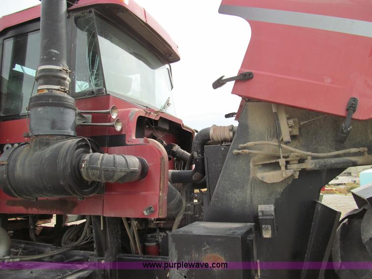 image for item E3537 2000 Case IH Titan FLX3300B dry floater truck