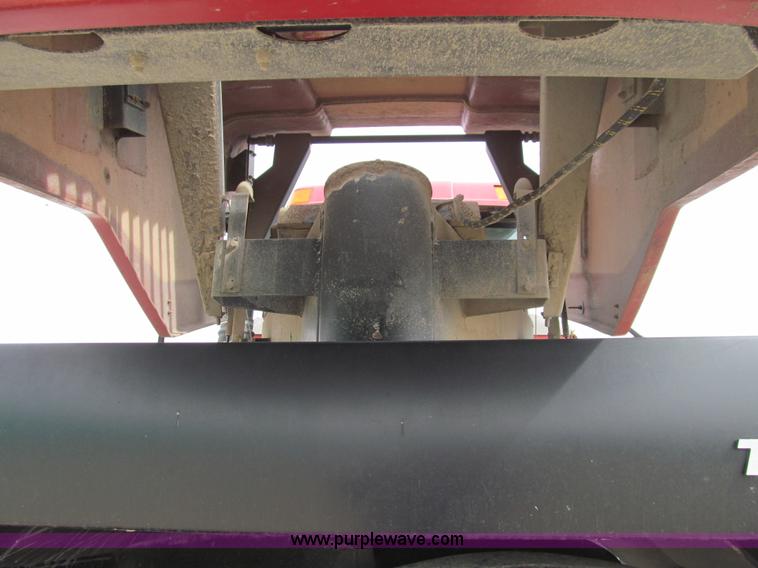image for item E3537 2000 Case IH Titan FLX3300B dry floater truck