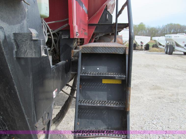 image for item E3537 2000 Case IH Titan FLX3300B dry floater truck