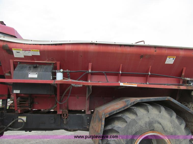 image for item E3537 2000 Case IH Titan FLX3300B dry floater truck