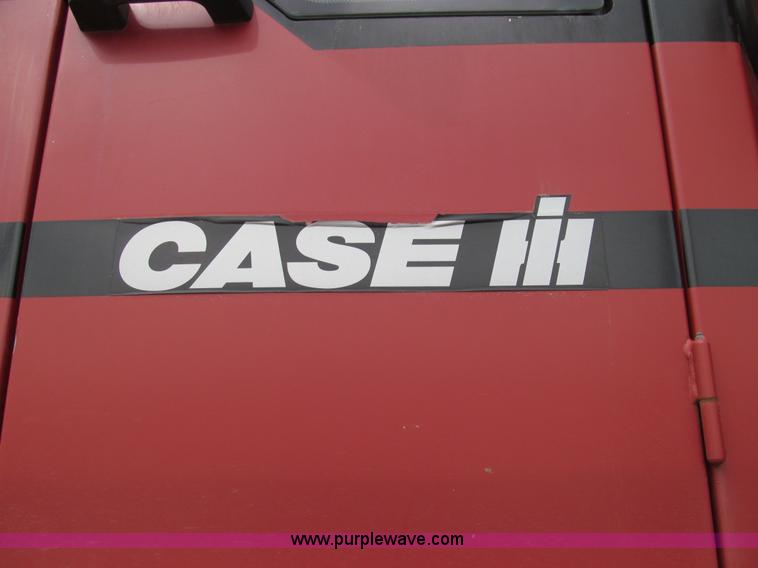 image for item E3537 2000 Case IH Titan FLX3300B dry floater truck