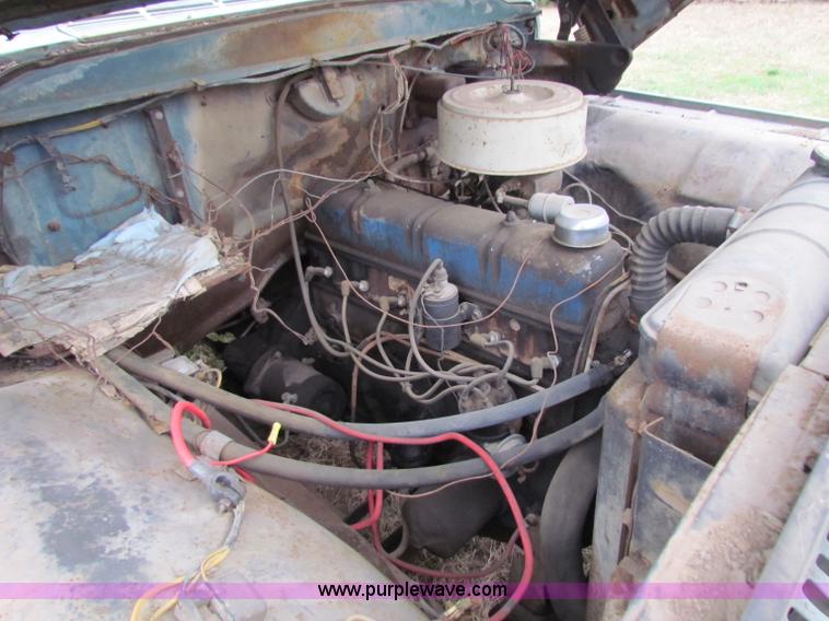 image for item E8092 1958 Ford F500 pickup truck