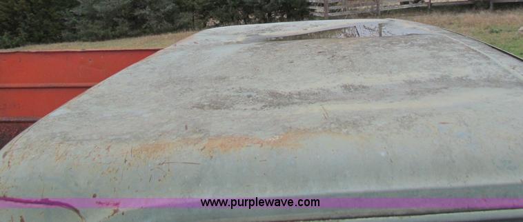 image for item E8092 1958 Ford F500 pickup truck