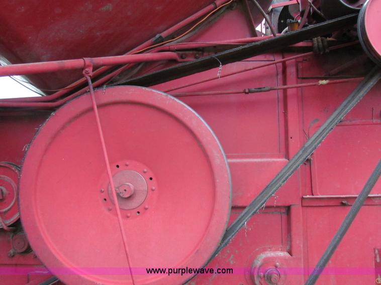 image for item E8093 McCormick International Harvester 101 combine