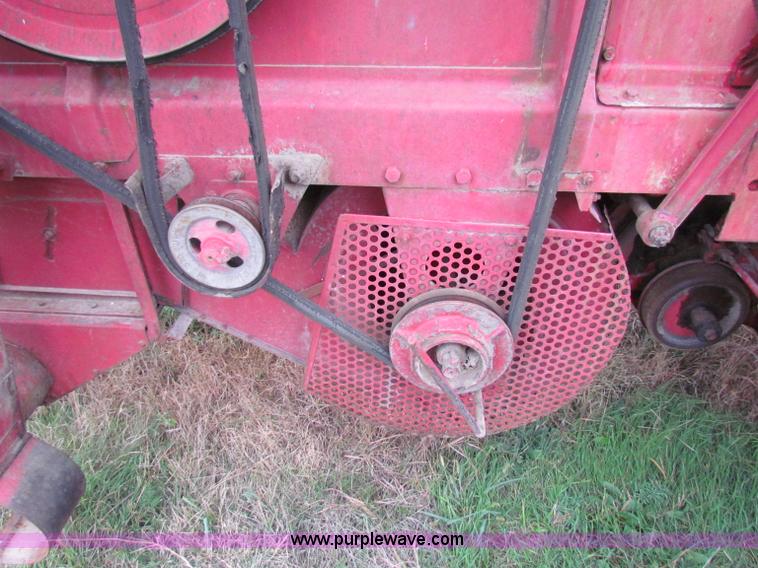 image for item E8093 McCormick International Harvester 101 combine