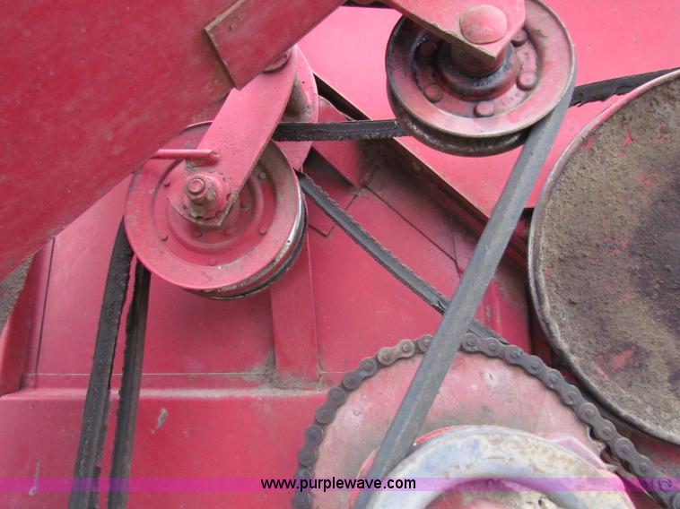 image for item E8093 McCormick International Harvester 101 combine