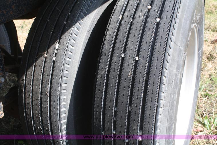 image for item F2522 1993 Timpte 42' double hopper bottom grain trailer