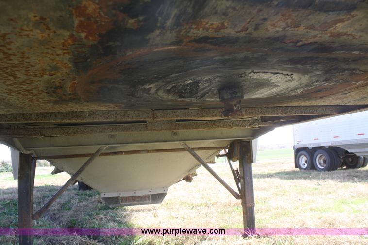image for item F2522 1993 Timpte 42' double hopper bottom grain trailer