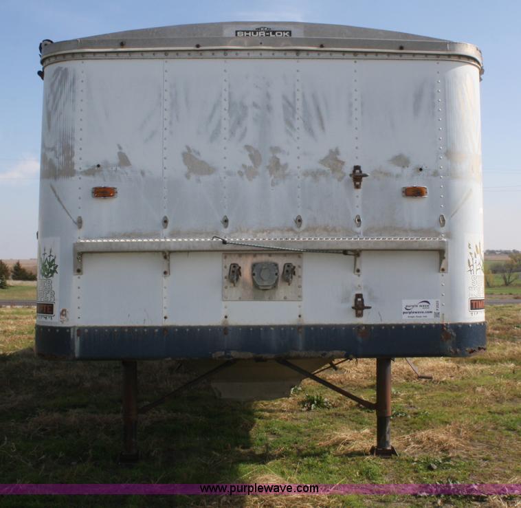 image for item F2523 1979 Timpte 40' double hopper bottom grain trailer