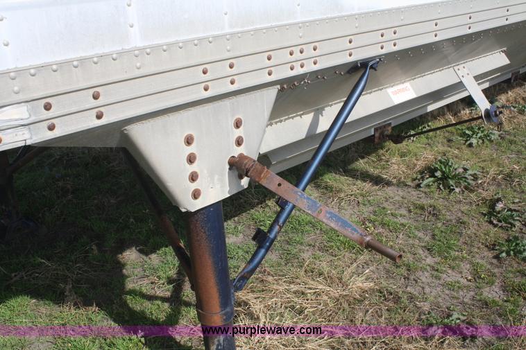 image for item F2523 1979 Timpte 40' double hopper bottom grain trailer