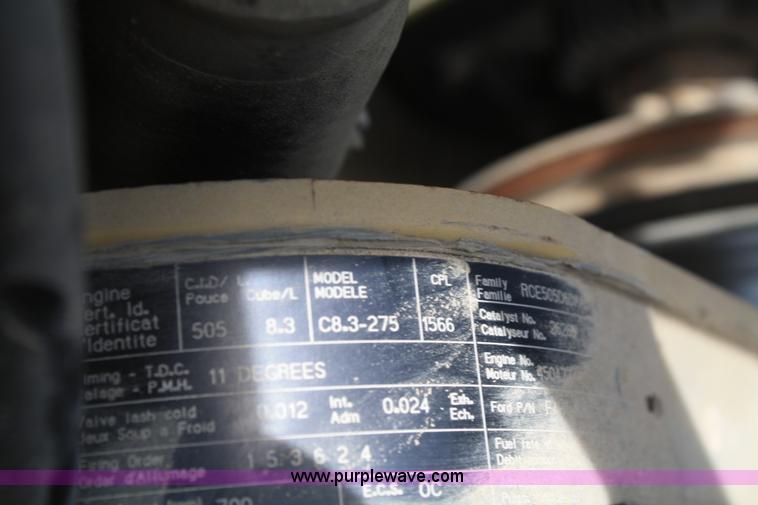 image for item F2696 1995 Ford LN8000 spreader truck