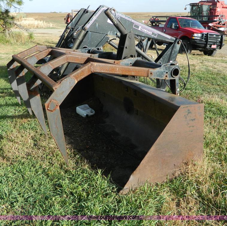 image for item G7532 Farmhand XL1140 loader