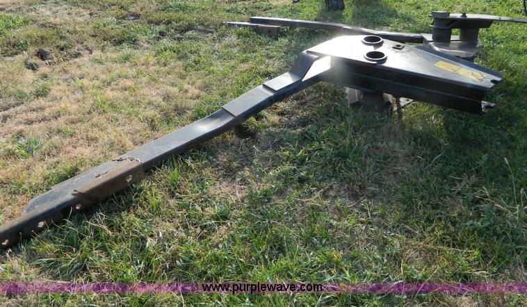 image for item G7532 Farmhand XL1140 loader