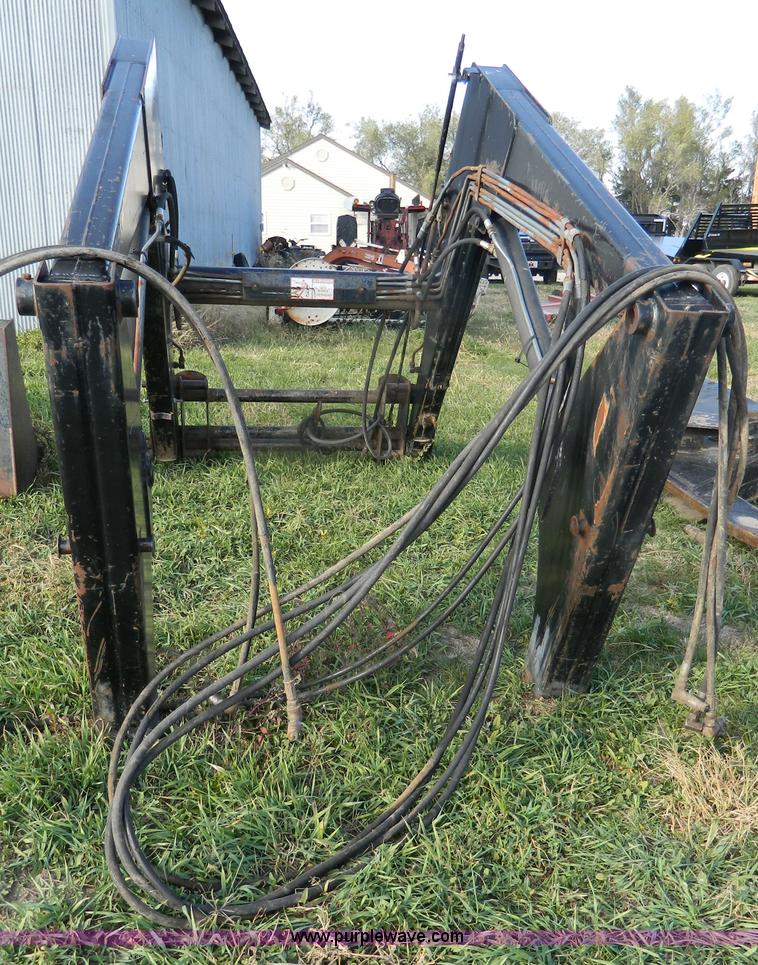 image for item G7532 Farmhand XL1140 loader