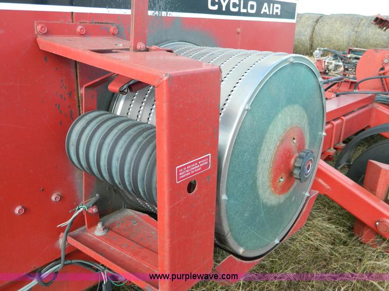 image for item G7556 International Cyclo Air 800 planter