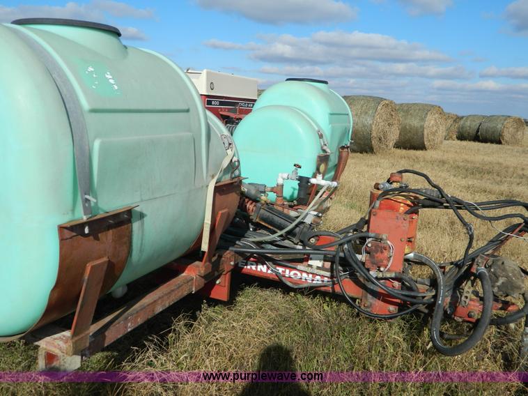 image for item G7556 International Cyclo Air 800 planter