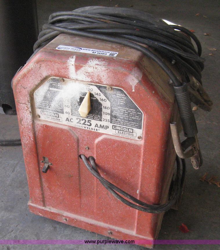 image for item M9089 Lincoln AC Linc welder